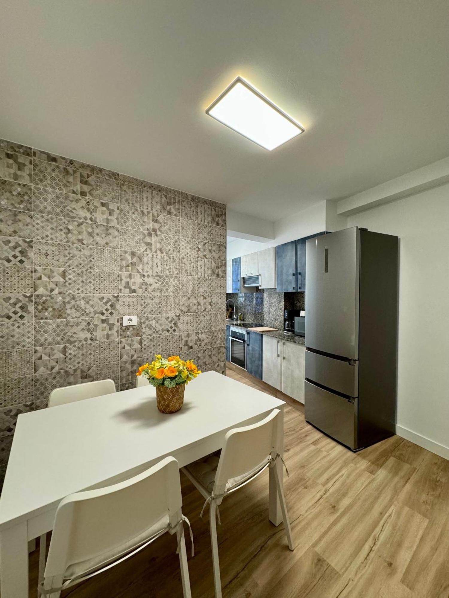Apartamento Centrico Vigo Luaran gambar